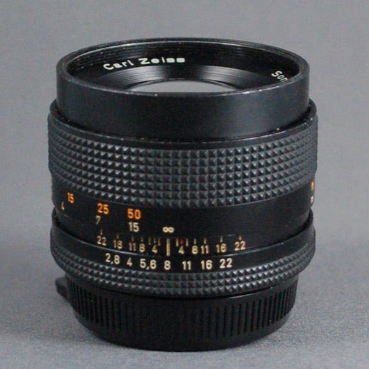 Carl Zeiss Sonnar 85mm/2.8 T* Lens Germany, Contax /Yashica Mount