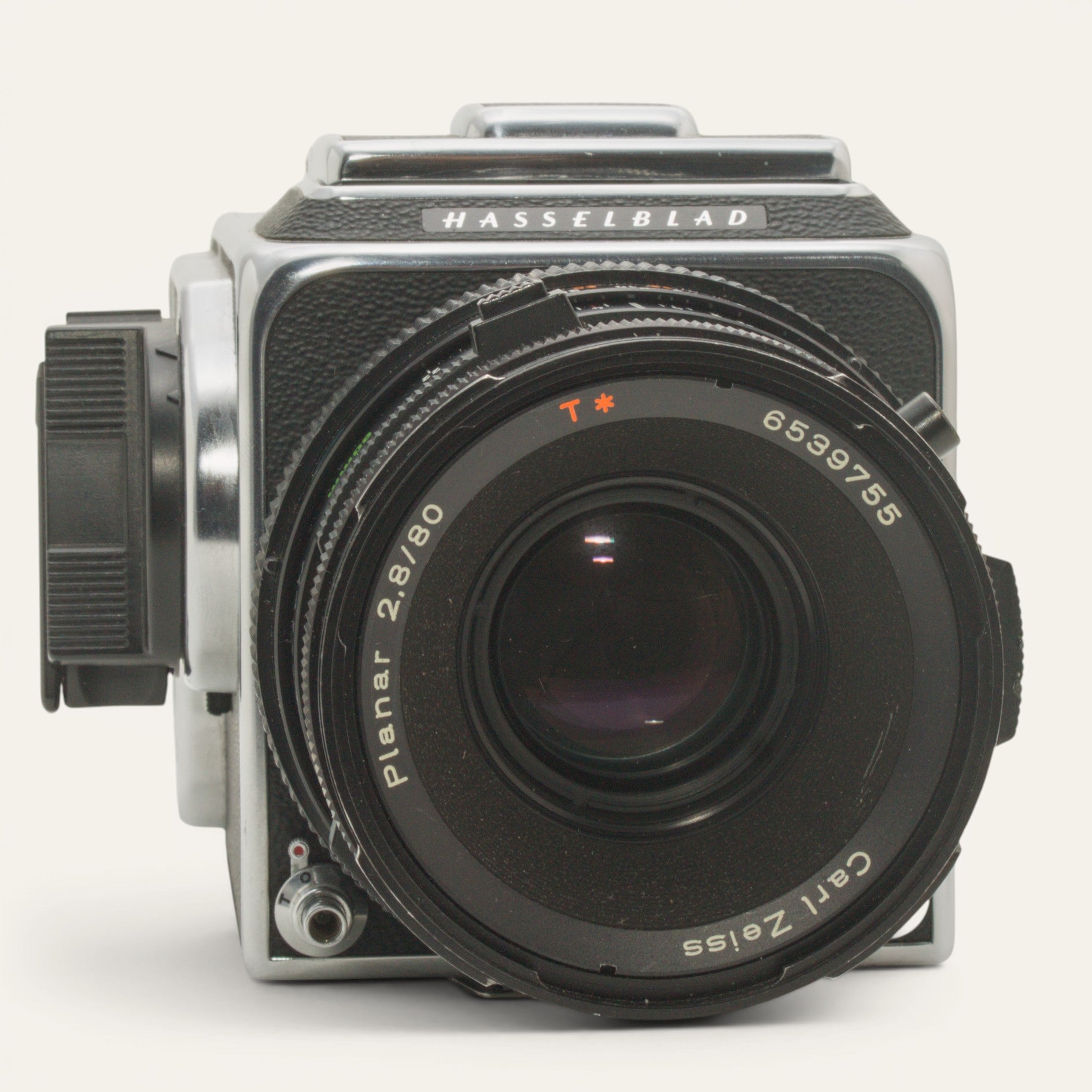 Hasselblad 500 C/M with Carl Zeiss Planar 80mm f/2.8 T* and A12 Back – Used – Excellent Plus