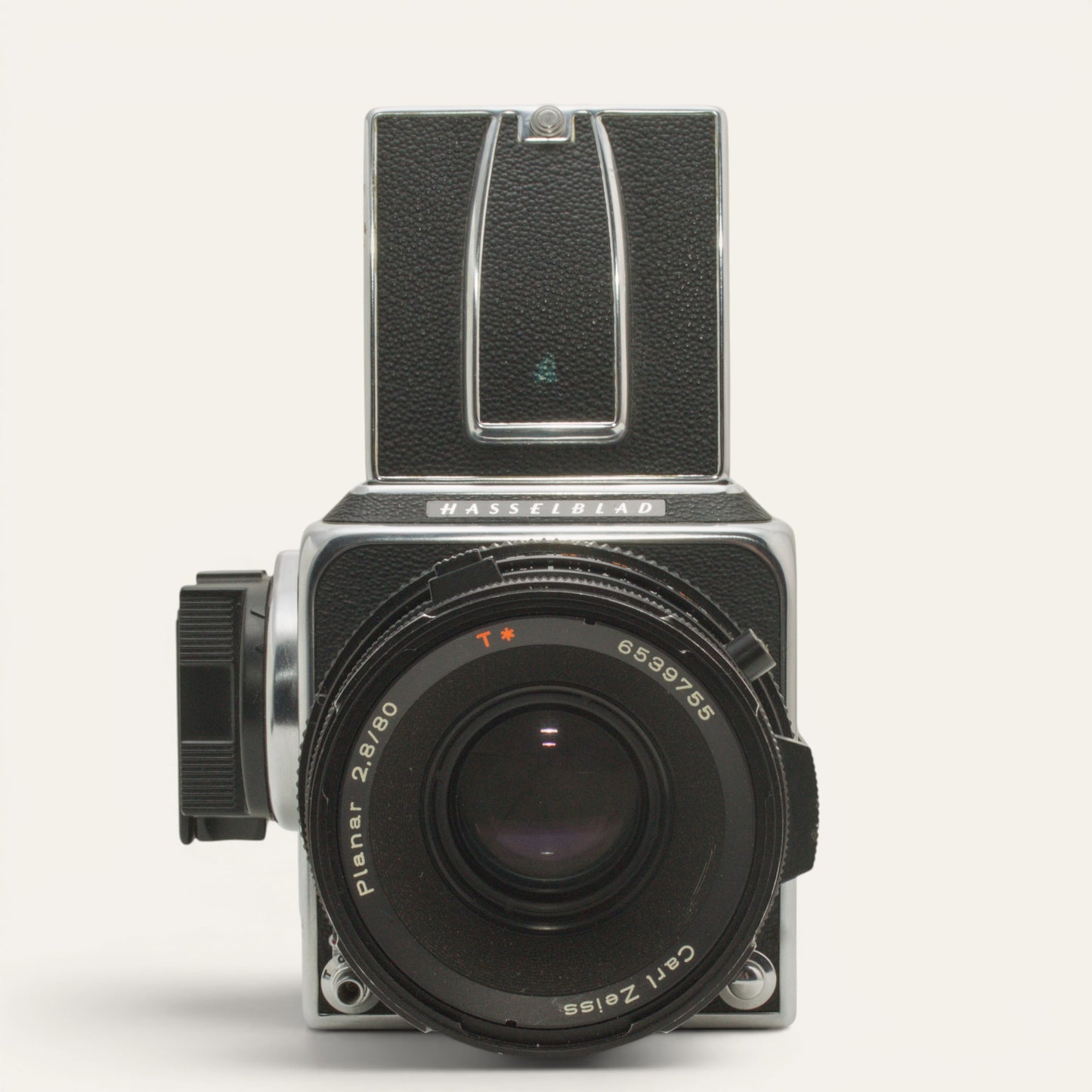 Hasselblad 500 C/M with Carl Zeiss Planar 80mm f/2.8 T* and A12 Back – Used – Excellent Plus