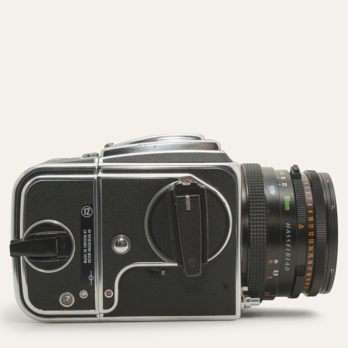 Hasselblad 500 C/M with Carl Zeiss Planar 80mm f/2.8 T* and A12 Back – Used – Excellent Plus