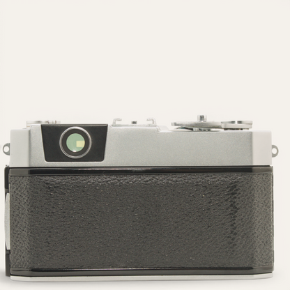 Petri EBn 35mm Rangefinder Camera with 45mm f/1.9 Orikkor Lens