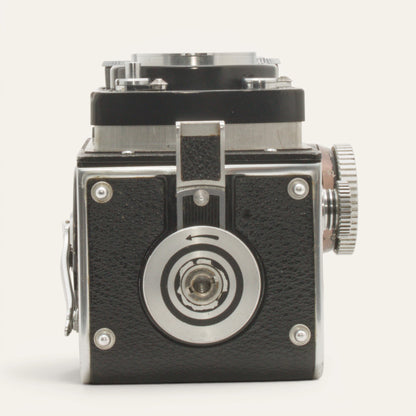 Rolleiflex 3.5E Type 2 TLR with Xenotar 75mm f/3.5