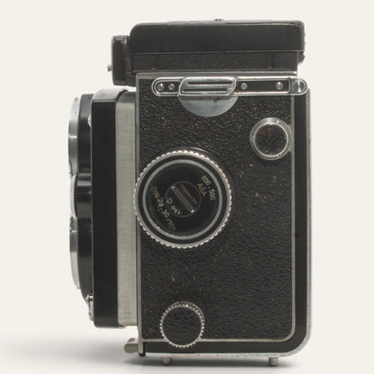 Rolleiflex 3.5E Type 2 TLR with Xenotar 75mm f/3.5