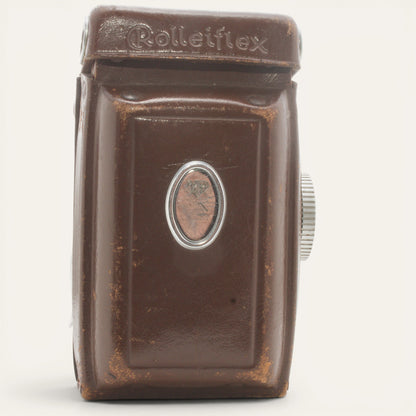Rolleiflex 3.5E Type 2 TLR with Xenotar 75mm f/3.5