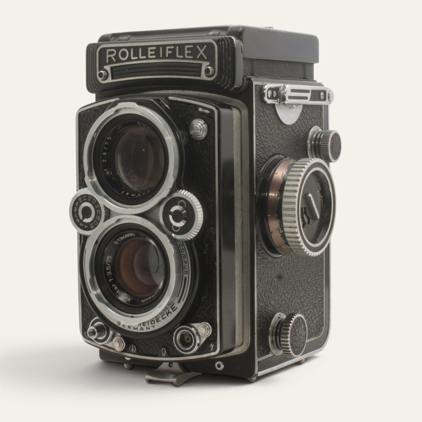 Rolleiflex 3.5E Type 2 TLR with Xenotar 75mm f/3.5