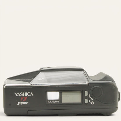 Yashica T3 Super 35mm Compact Camera with Carl Zeiss 35mm f/2.8 Lens (Copy)