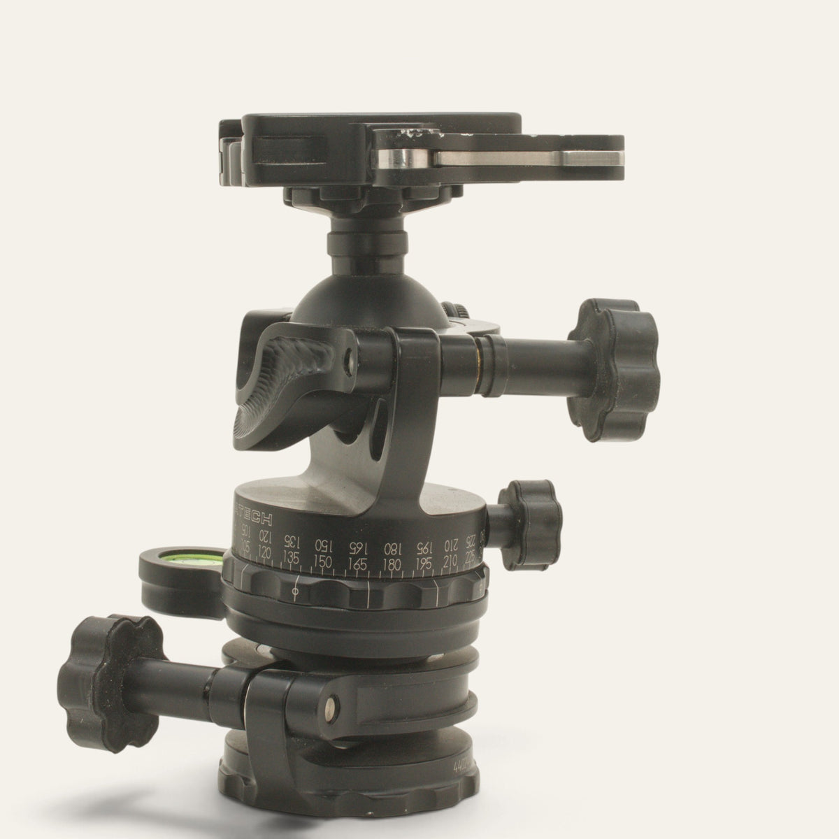 Acratech GP Ball Head,w/ Leveling Clamp & Base