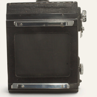 Graflex Super D 4×5 with Kodak Ektar 190mm f/5.6 lens