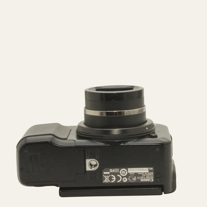 Canon PowerShot G11 Digital Camera