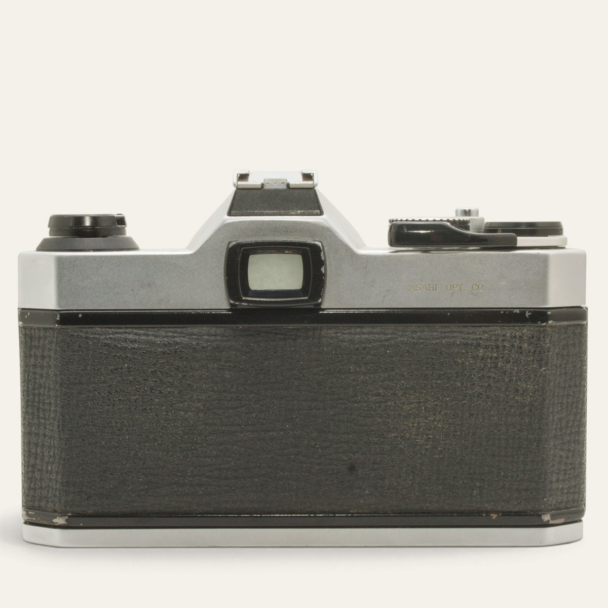 Pentax K1000 with SMC Pentax-M 28mm f/3.5 Lens