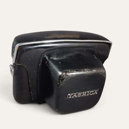 Yashica Minister III 35mm Rangefinder Camera