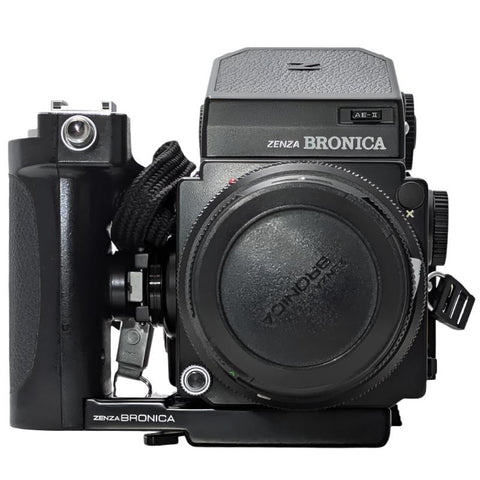 Zenza Bronica ETRS 645 Film Camera Kit w/ Zenzanon E II 75mm f2.8 lens, Speed Grip 120 back and other goodies