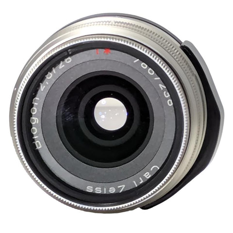 Carl Zeiss Biogon T* 28mm f2.8 wide angle lens for Contax G2 rangefinder film camera  - Like New