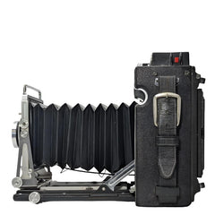 Pacemaker Graflex Crown Graphic Special 4x5 film camera with Schneider-Kreuznach 135mm f4.7 Xenar lens and flash unit