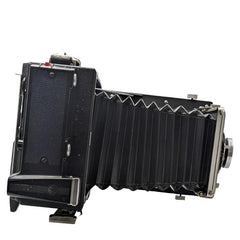 Pacemaker Graflex Crown Graphic Special 4x5 film camera with Schneider-Kreuznach 135mm f4.7 Xenar lens and flash unit